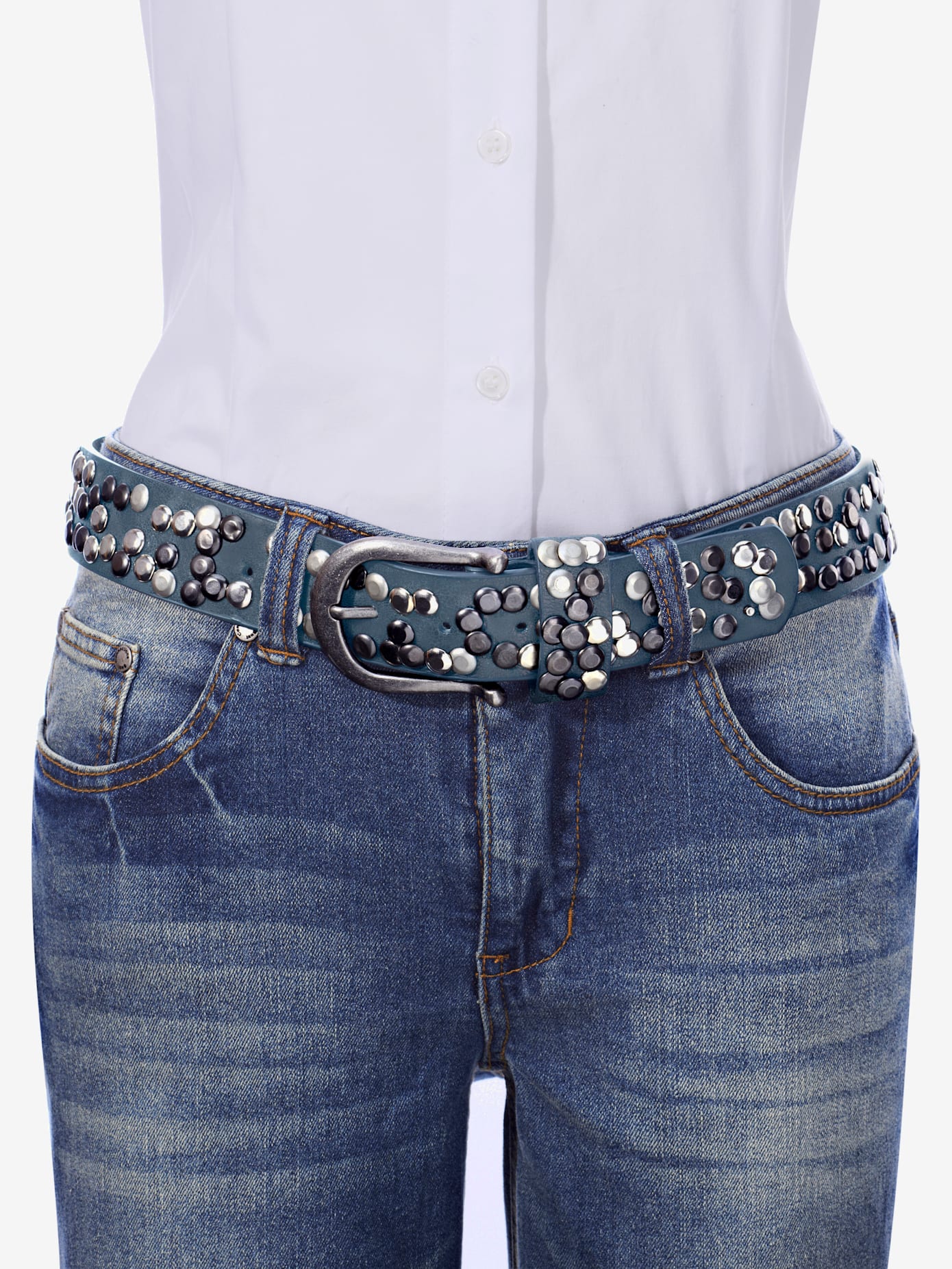 Ceinture cloutée tendance