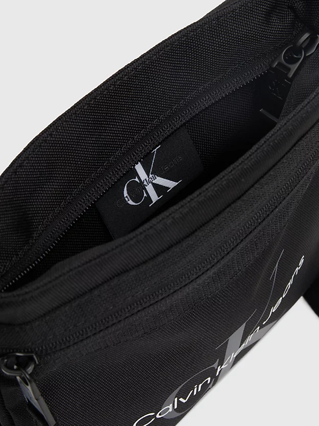 Bolsa de ombro plana com logotipo
