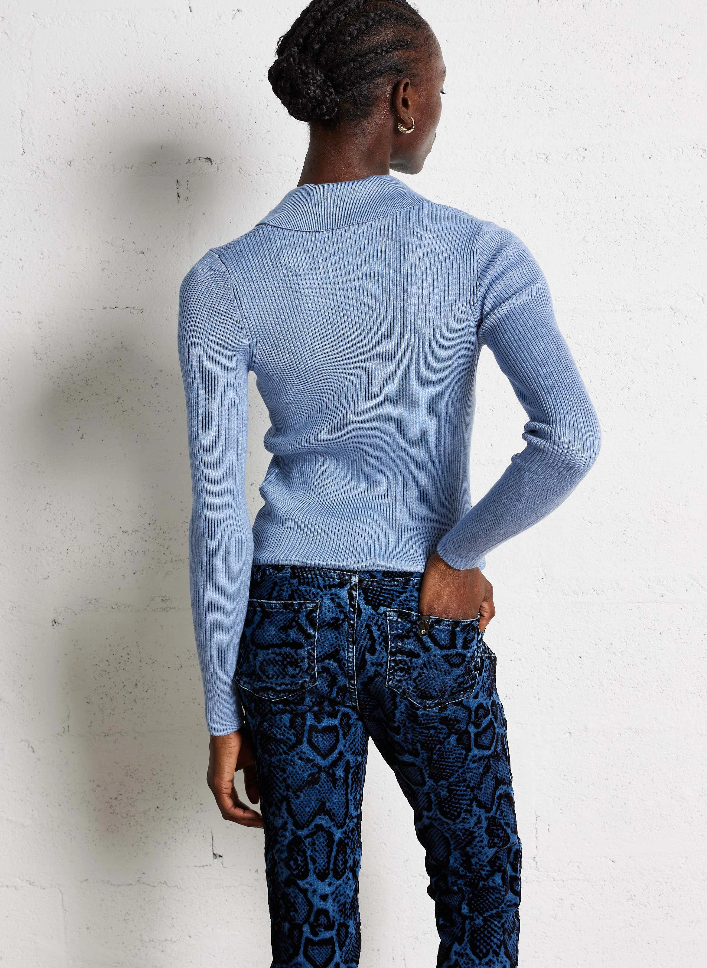 Pull col classique côtelé | Bleu