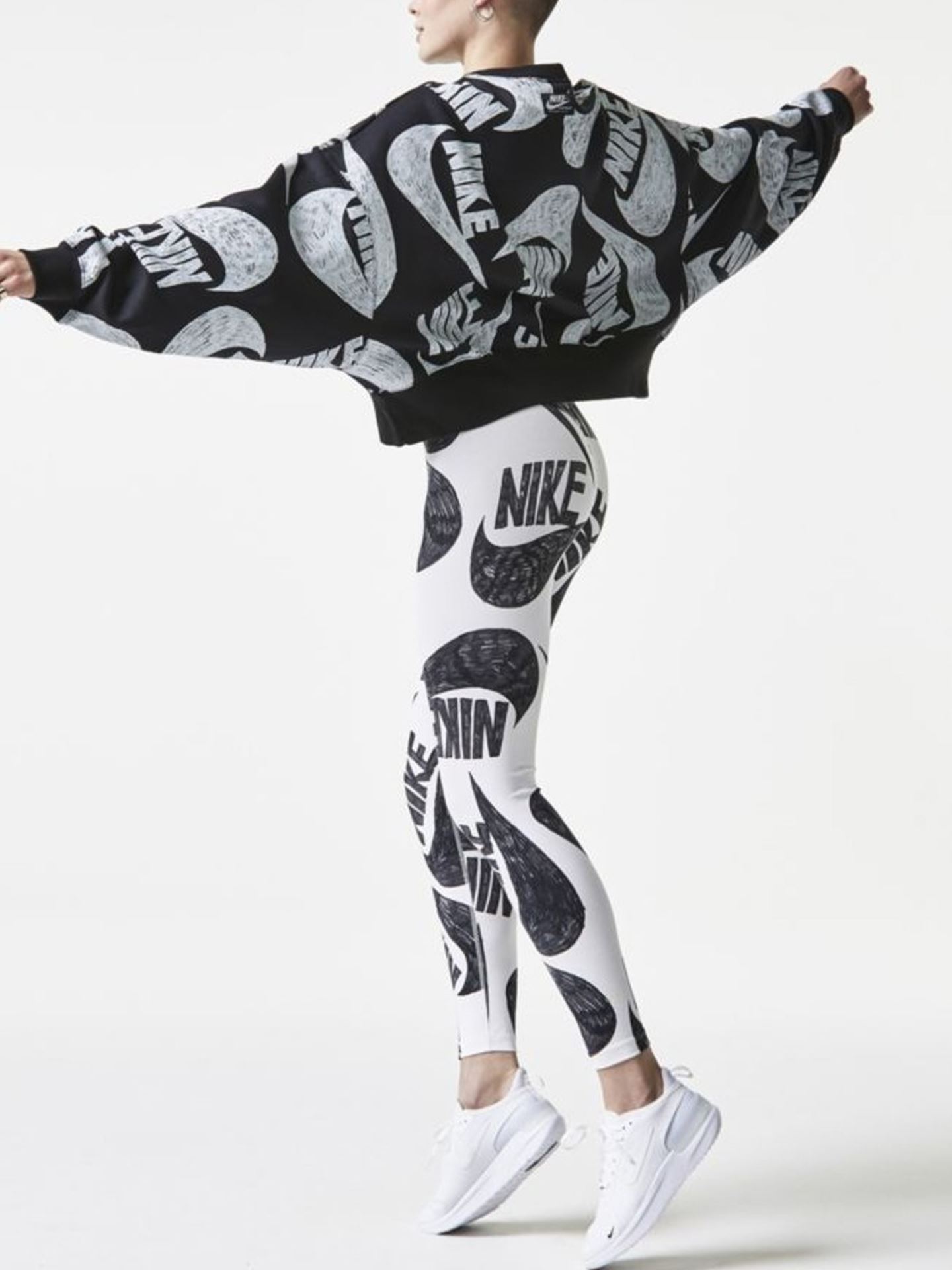 Icon Clash Fleece Crew