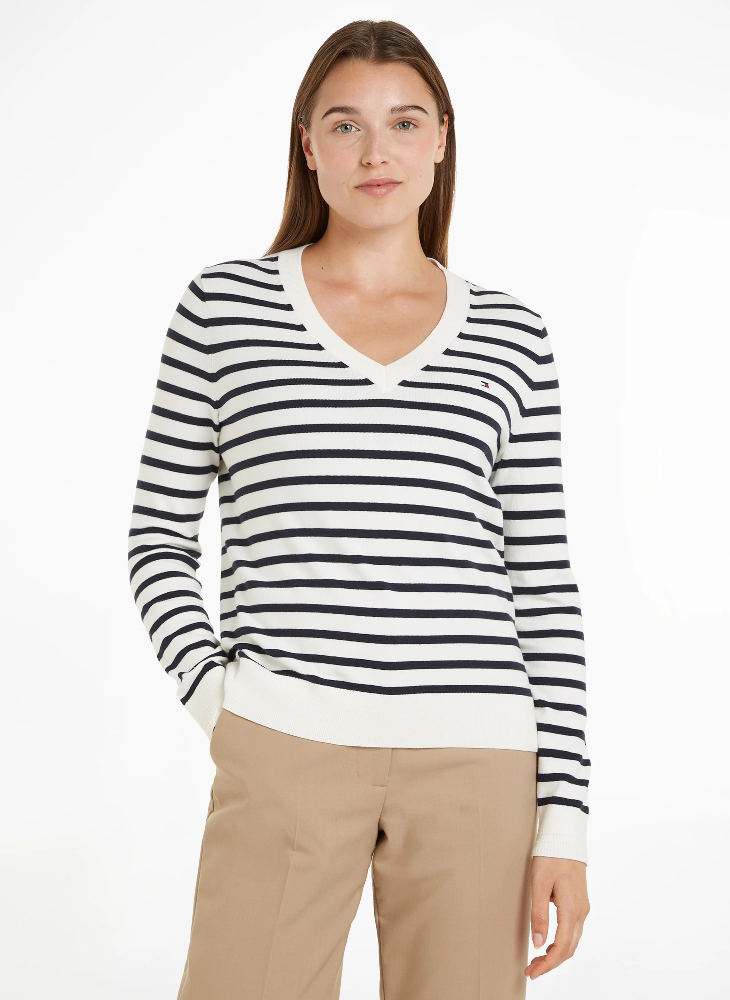Pull droit col V en coton bio rayé | Blanc