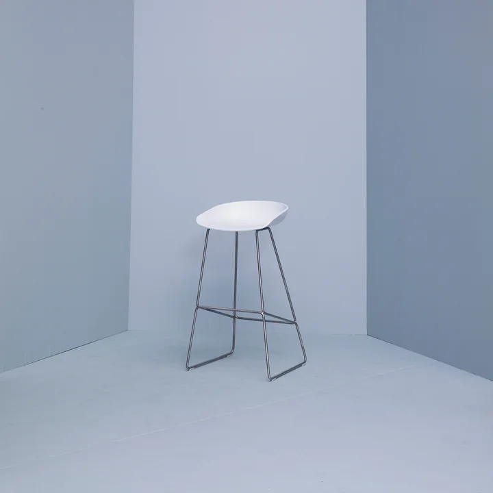 HAY - About A Stool AAS 38 Barhocker H 76, black 2.0 (Kunststoffgleiter)