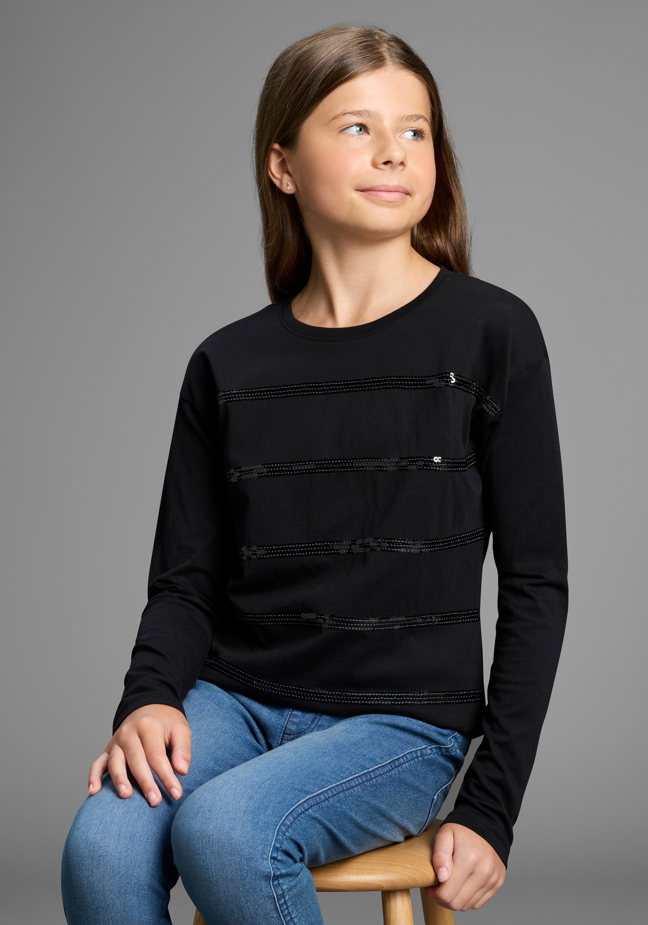 Bruno Banani Langarmshirt »Shirt mit Paillettendetails«, NEU: BRUNO BANANI für TEENS! Langarmshirt mit Pailletten