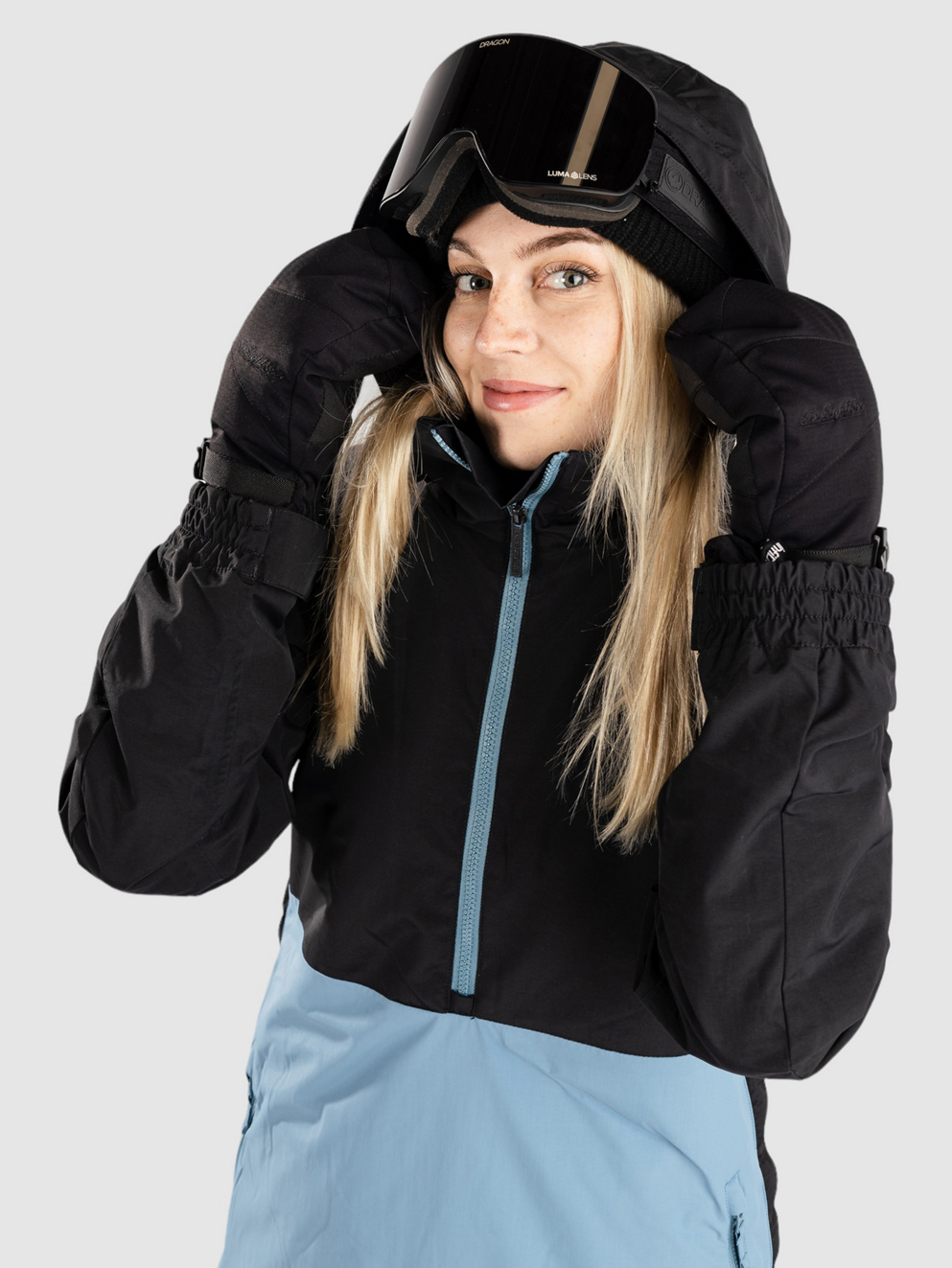 Aperture Apres Anorak caviar/blue heaven