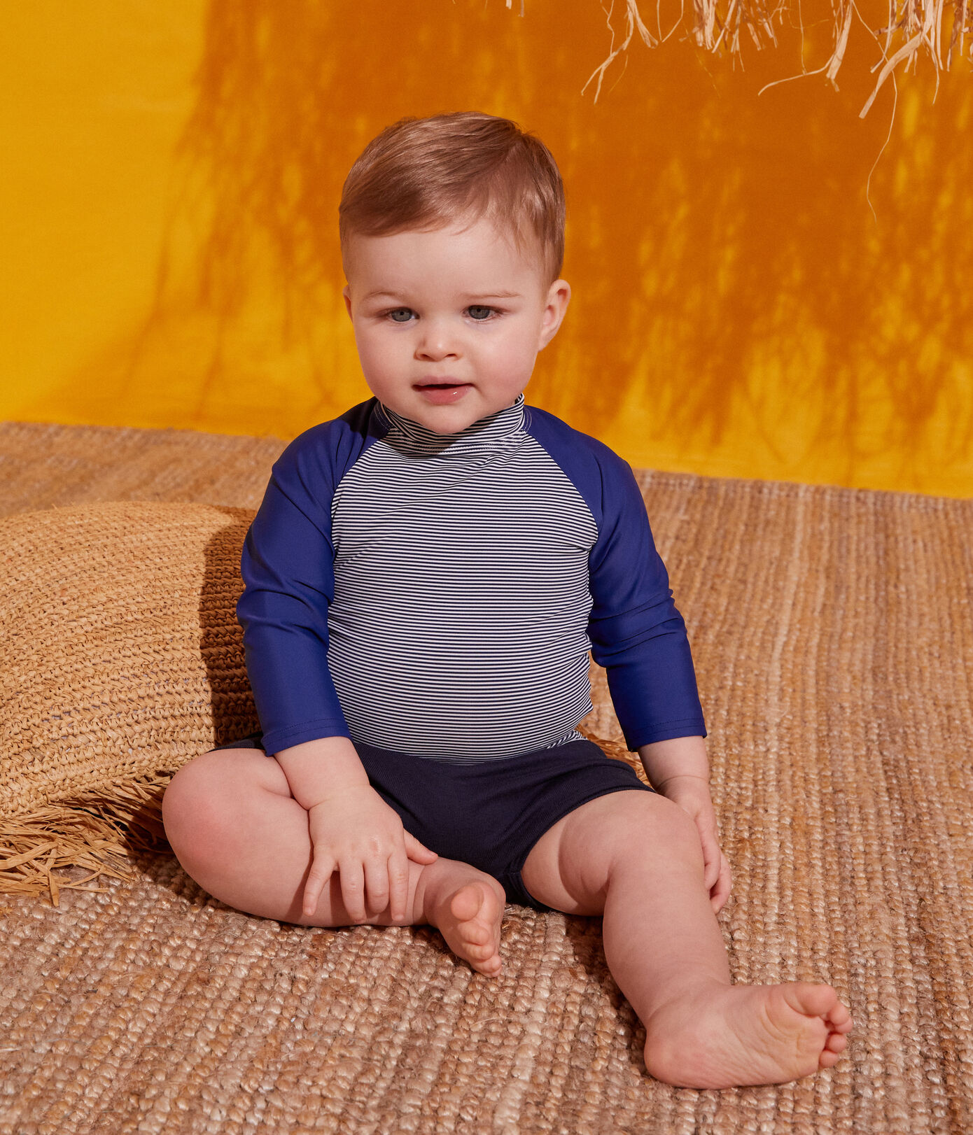 Tee-shirt anti-UV en matière recylée bébé