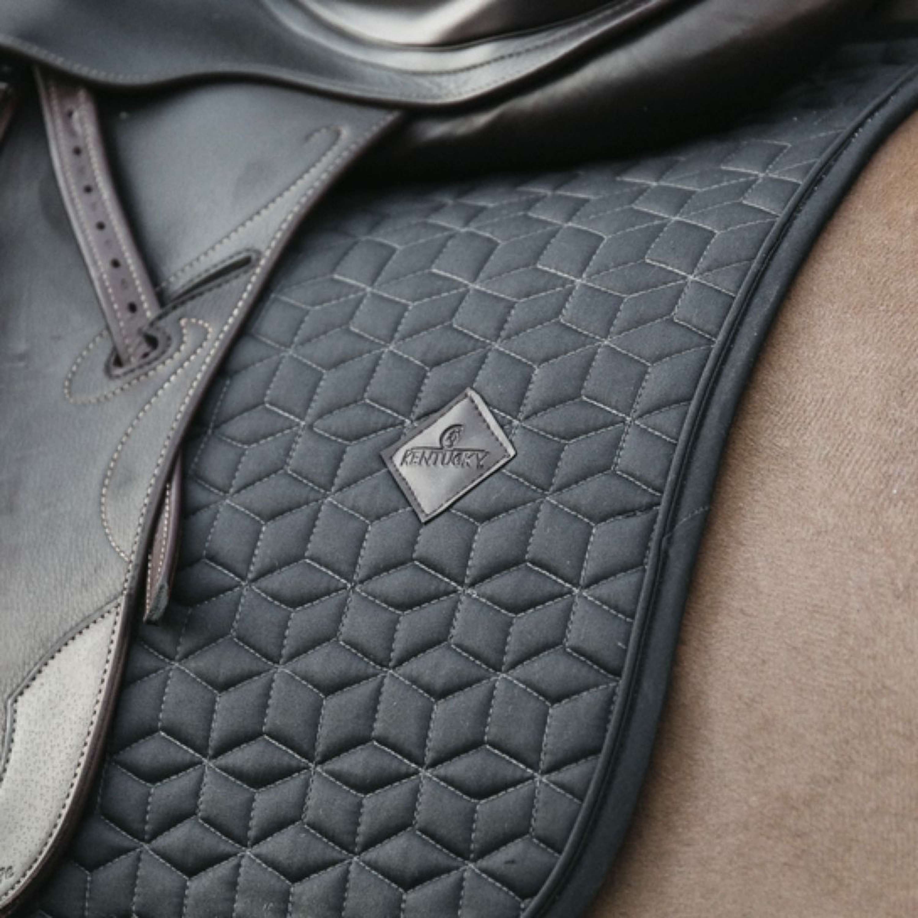 Kentucky Zadeldekje Classic Dressuur Grijs