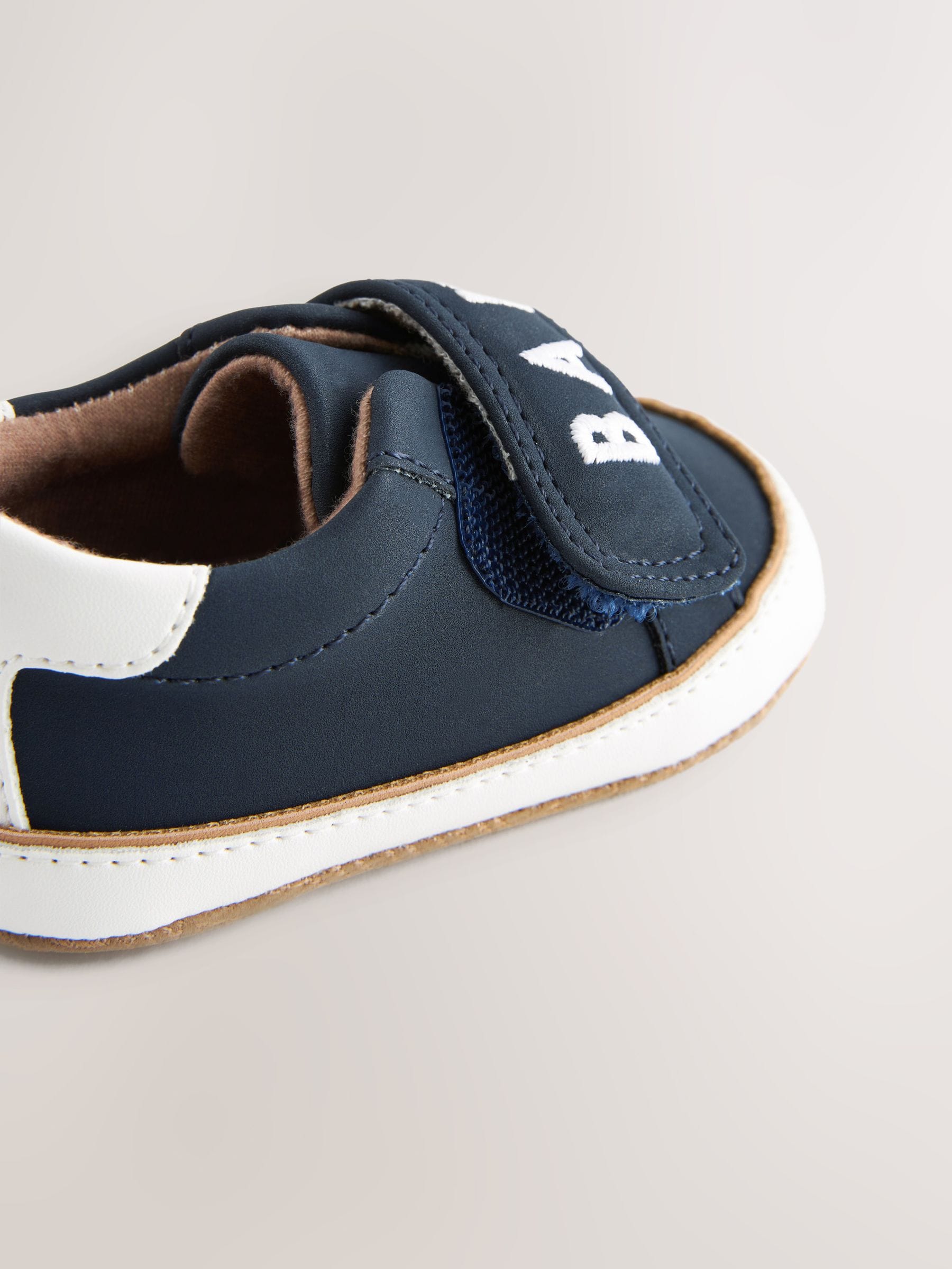 Marineblauw - Baker by Ted Baker paddersneakers voor jongens