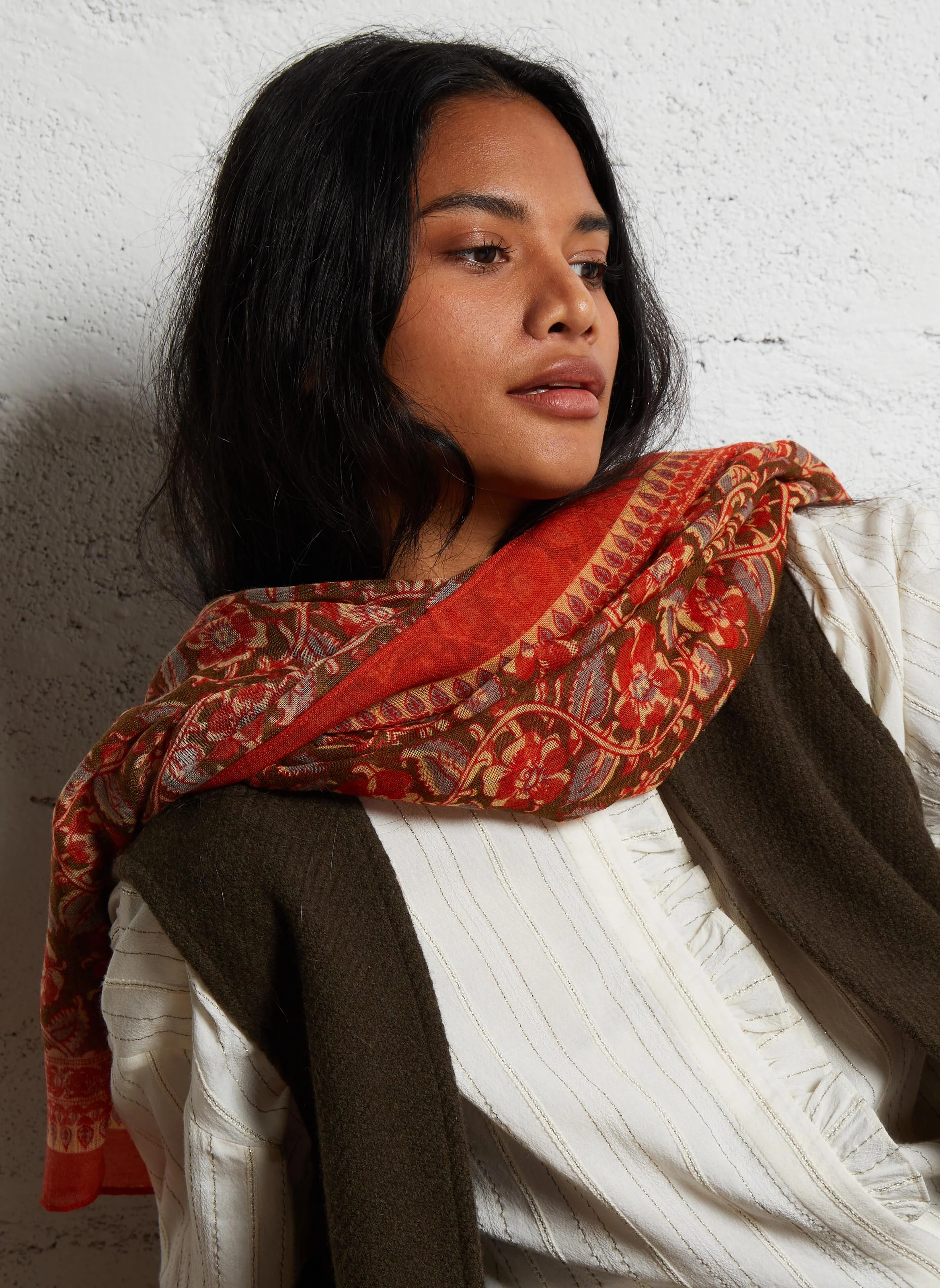FRIDA - Carré imprimé en laine | Marron