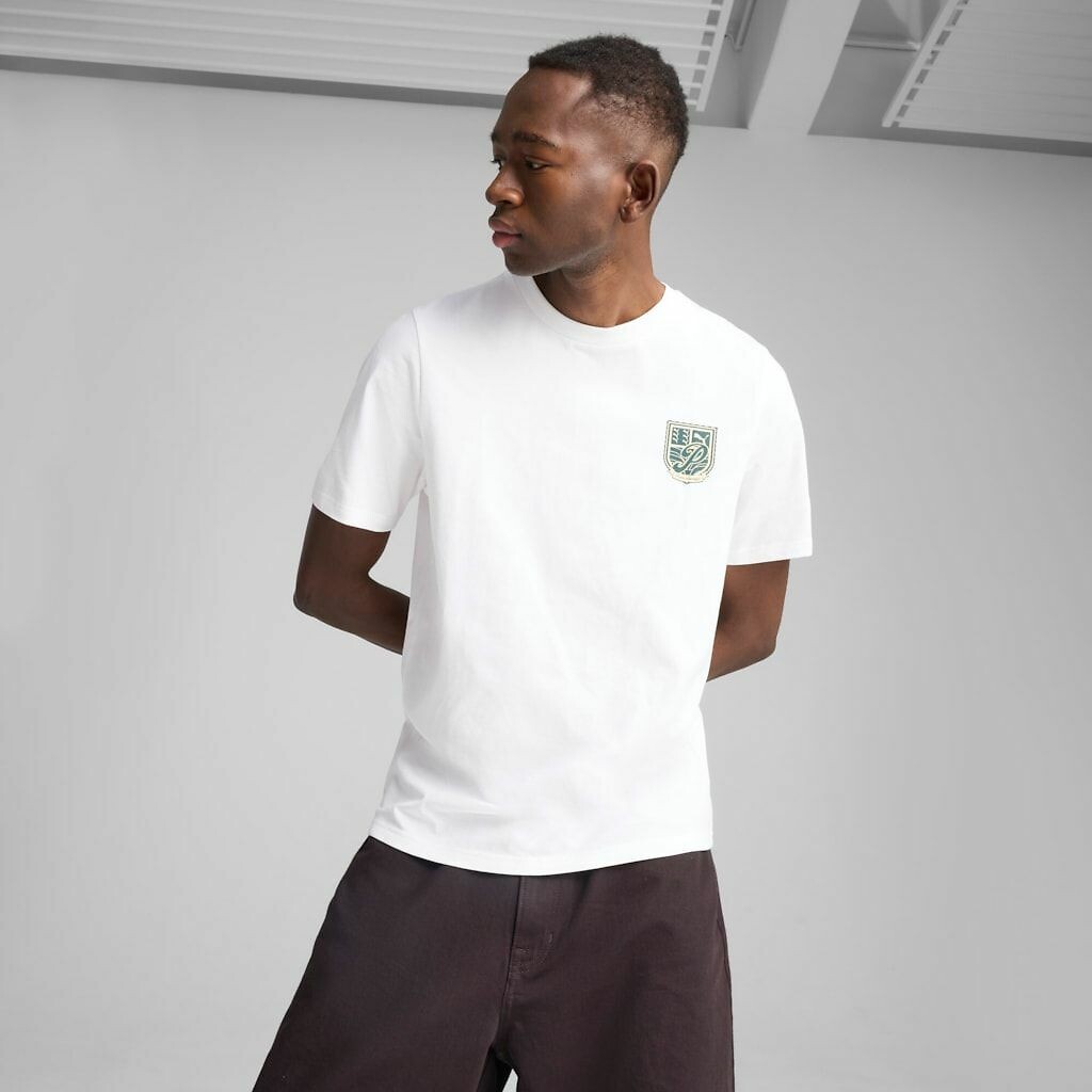 Camiseta PUMA com gola redonda e mangas curtas