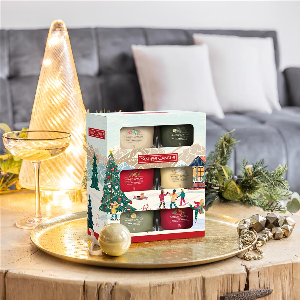 (6er Set) Duftkerze Original Glasvotivkerzen Geschenkset mit 6 Düften (10.26526.053E) - Aprés Ski