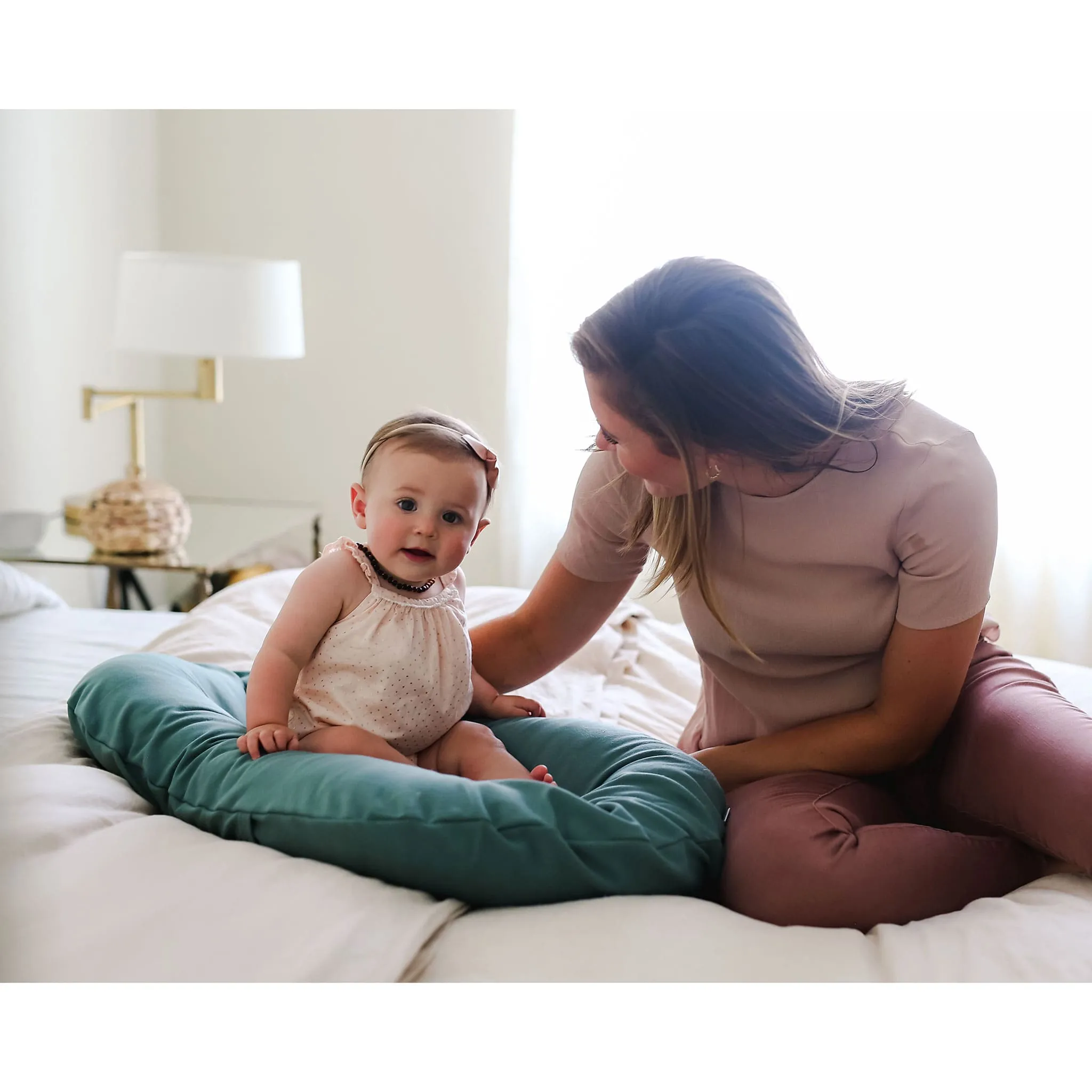 Snuggle me Housse pour Coussin Snuggle Me - Moss