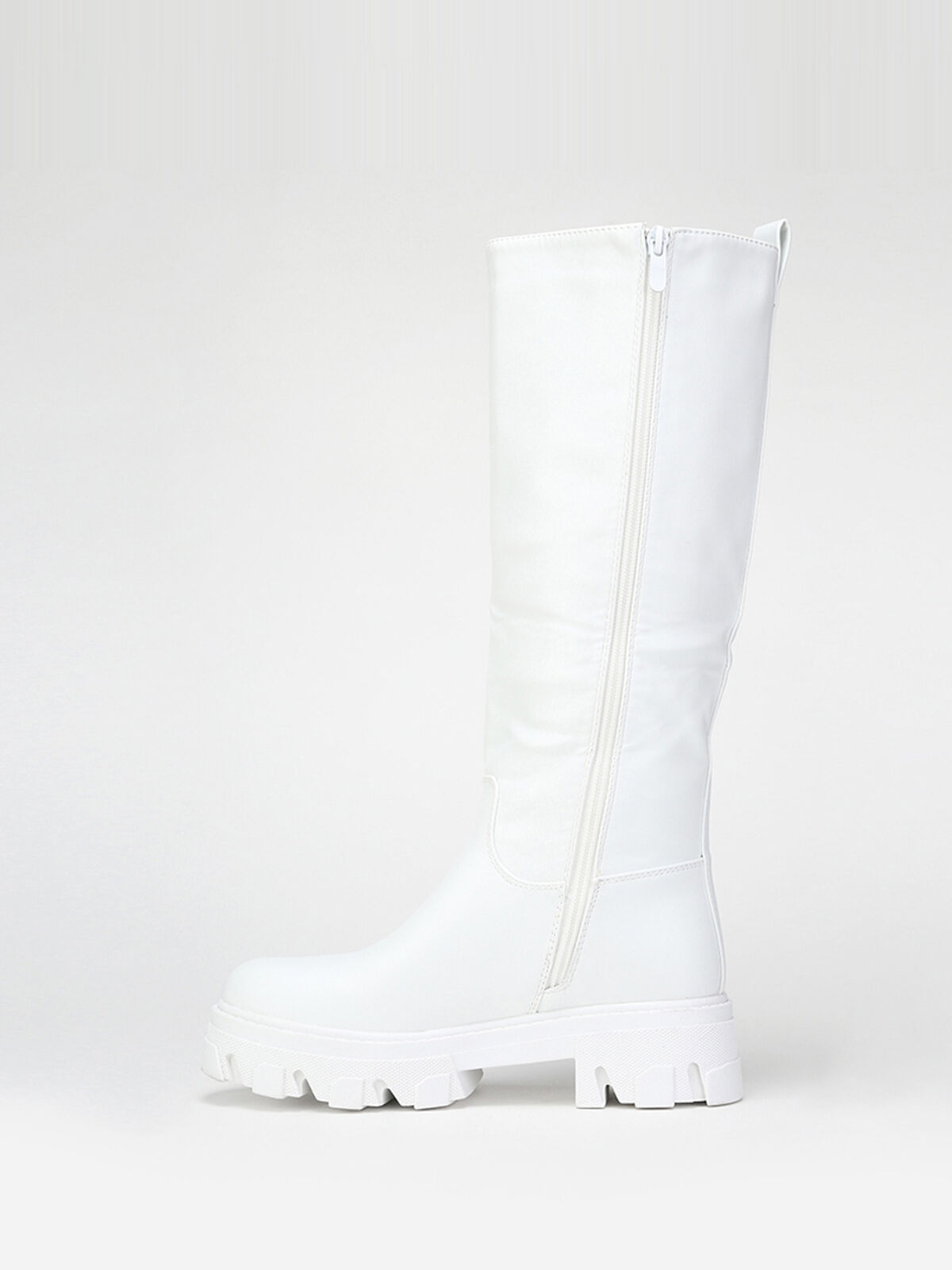 Bottes en simili à semelle crantée- Blanc
