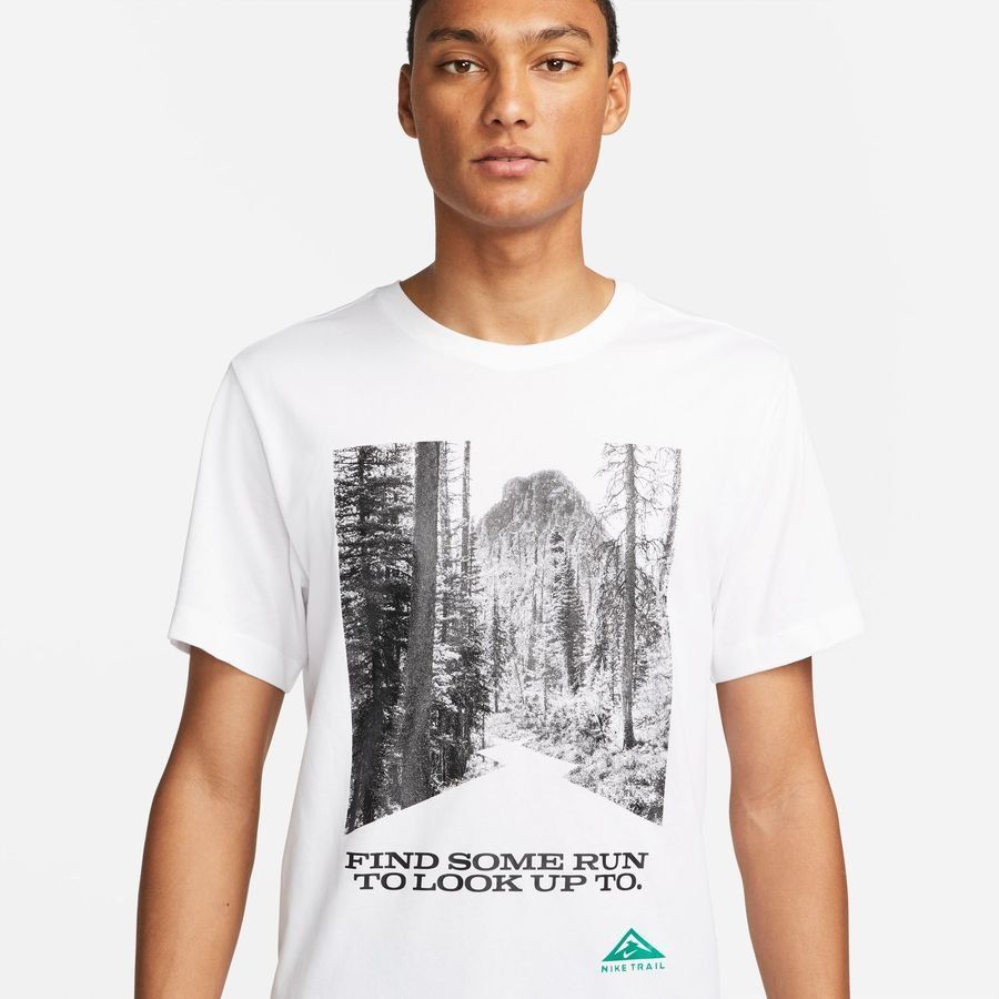 Nike T-shirt Running Dri-FIT Trail - Blanc