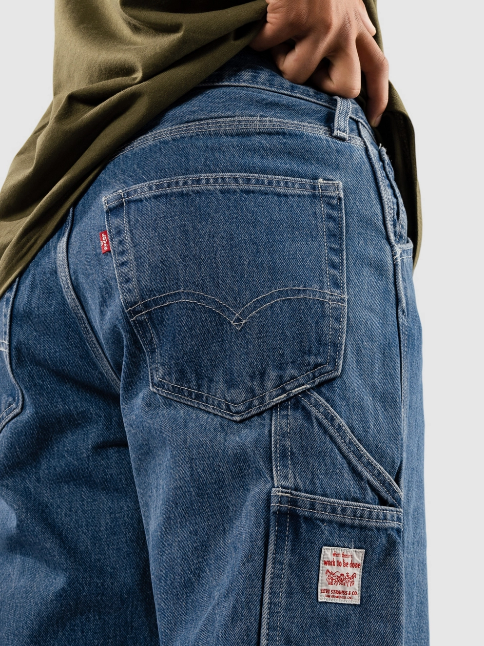 Levi's 568 Stay Loose Carpenter Jeans safe in charm