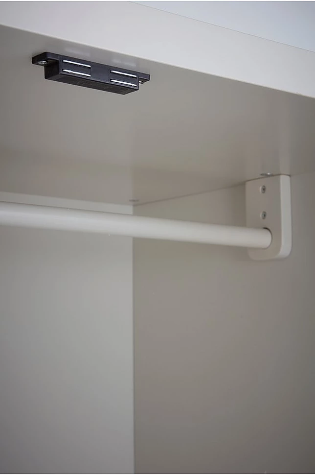 KLÖVERDAL garderobe