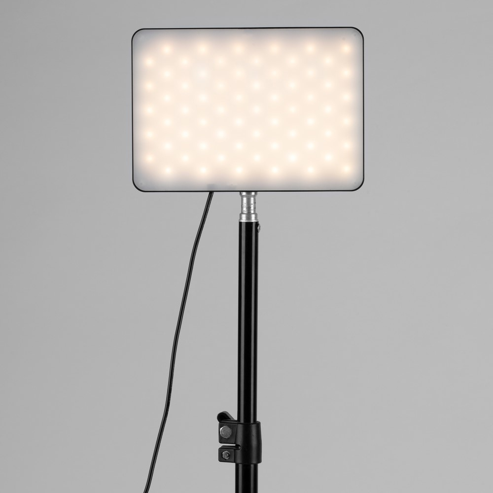 (185x130mm) Professionelles USB Video Selfie Licht LED Beleuchtung mit 9 Farbfilter   5 Stufen für YouTuber / Influencer