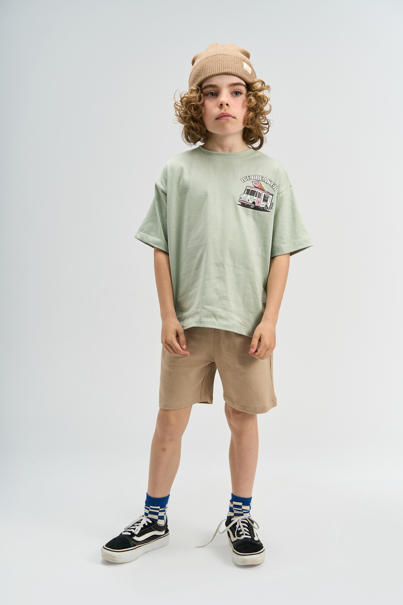 The New The New shorts Stennis humus