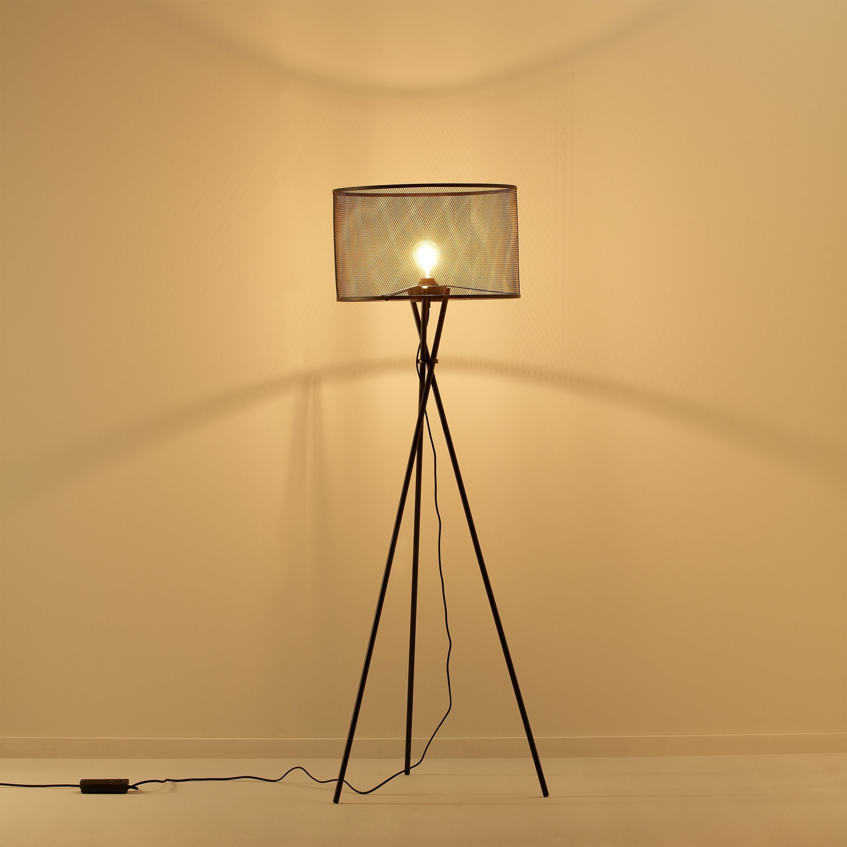 MIX&MATCH TAMIN II Stehleuchtenfuss - Schwarz / B: 44.0 cm x T: 56.0 cm x H: 141.0 cm