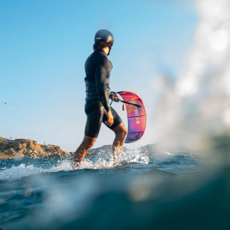 Aile de kitesurf f-one x brainchild trigger v2
