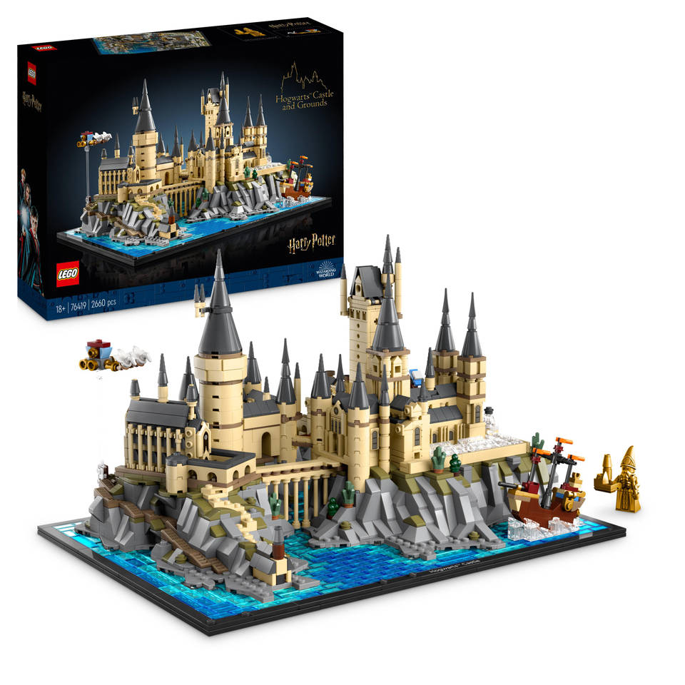 LEGO Harry Potter Kasteel Zweinstein: en terrein 76419