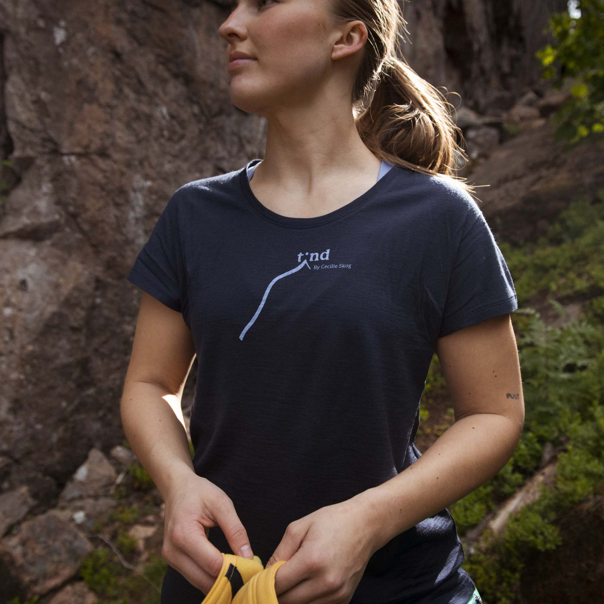Tind Altitude Merino Tee Dame Navy Blue/Blueberry Milk Steep