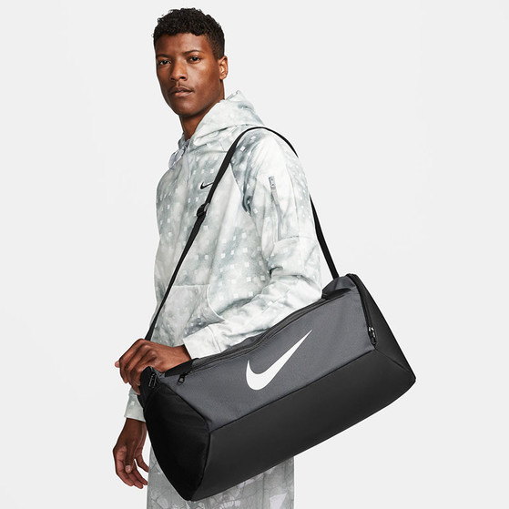 Nike Brasilia Duffle Bag - S