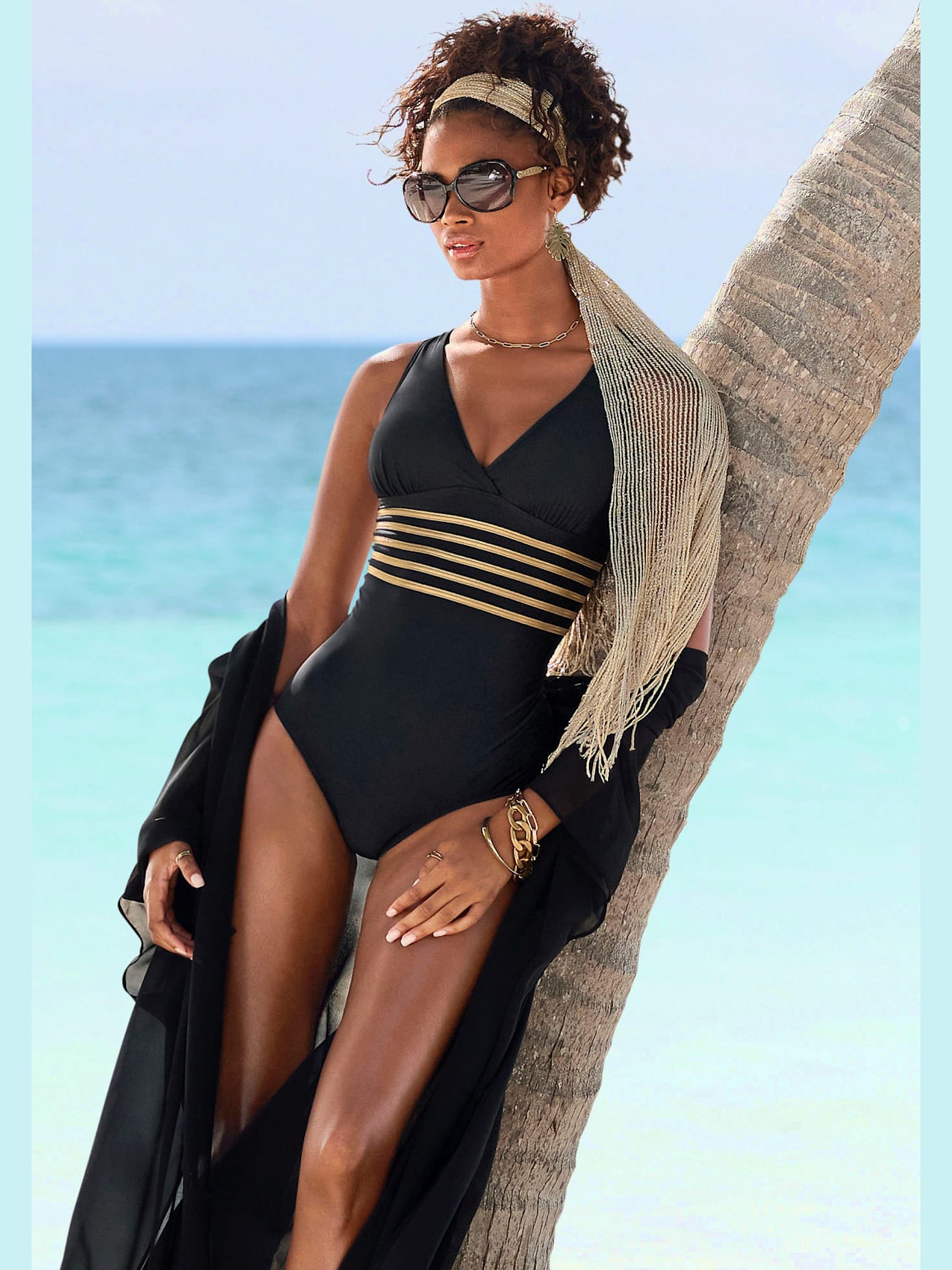 Maillot de bain couleur unie avec empiècements couleur or
