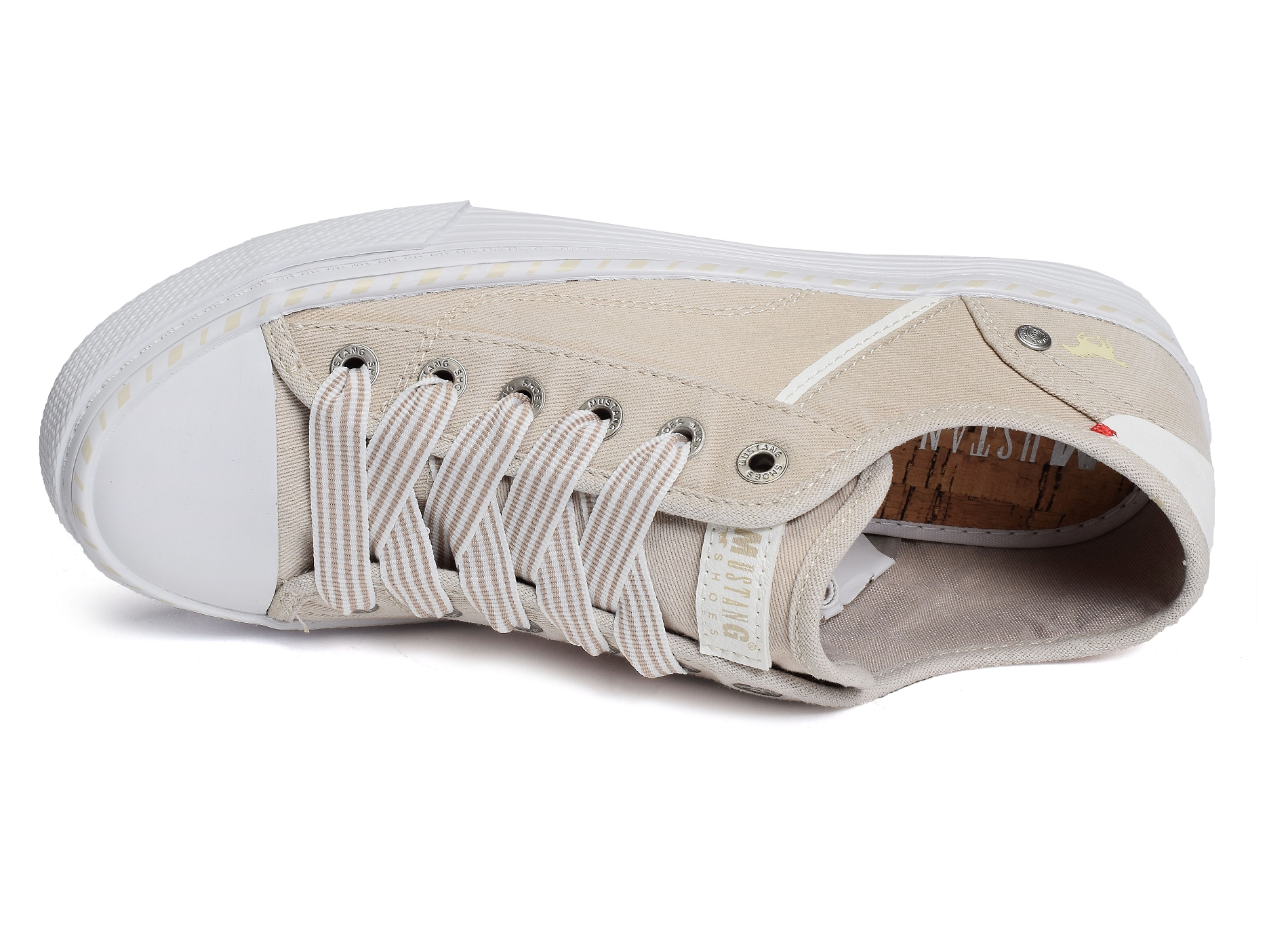 1376301 beige