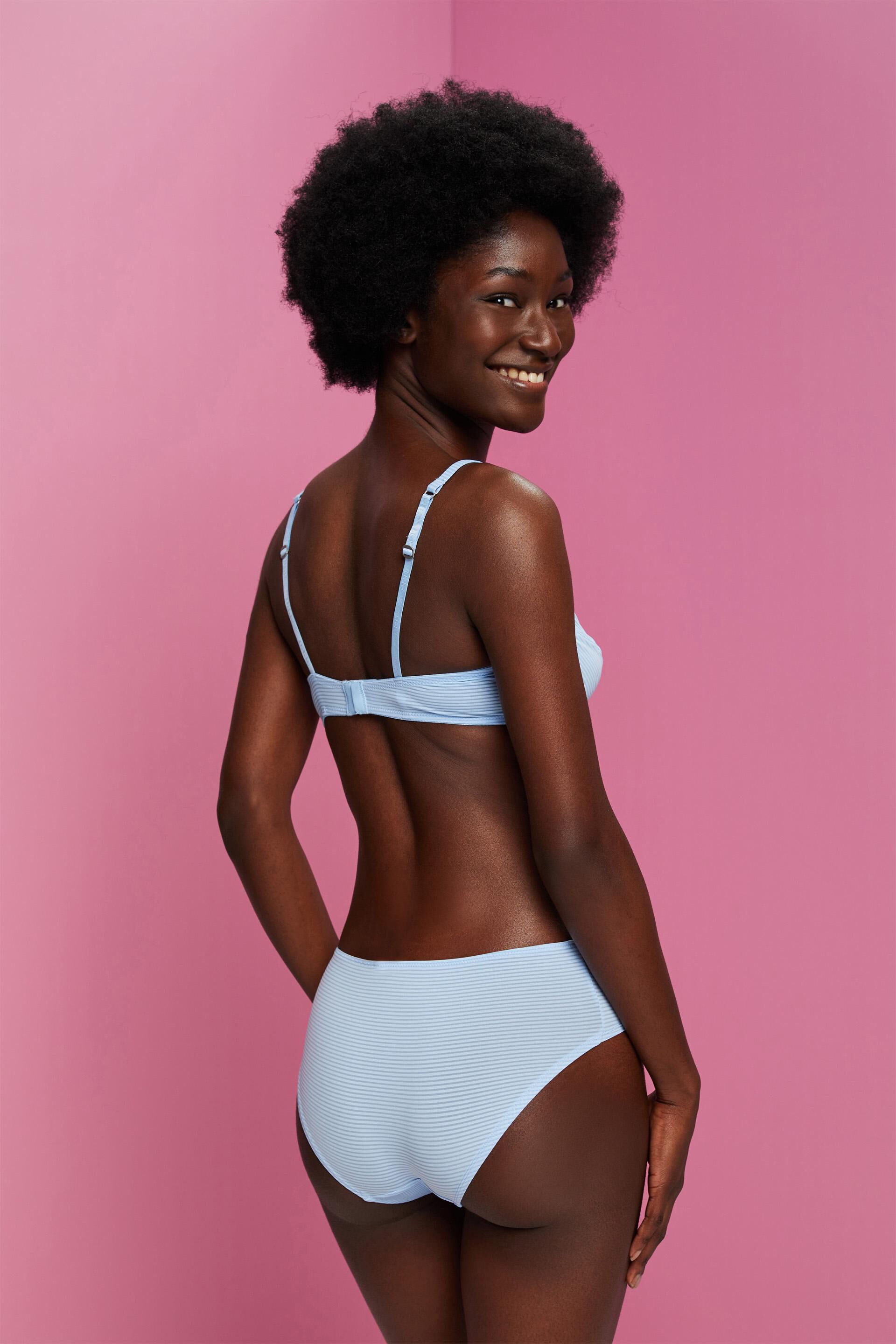 En matière recyclée le soutien-gorge à armatures en microfibre