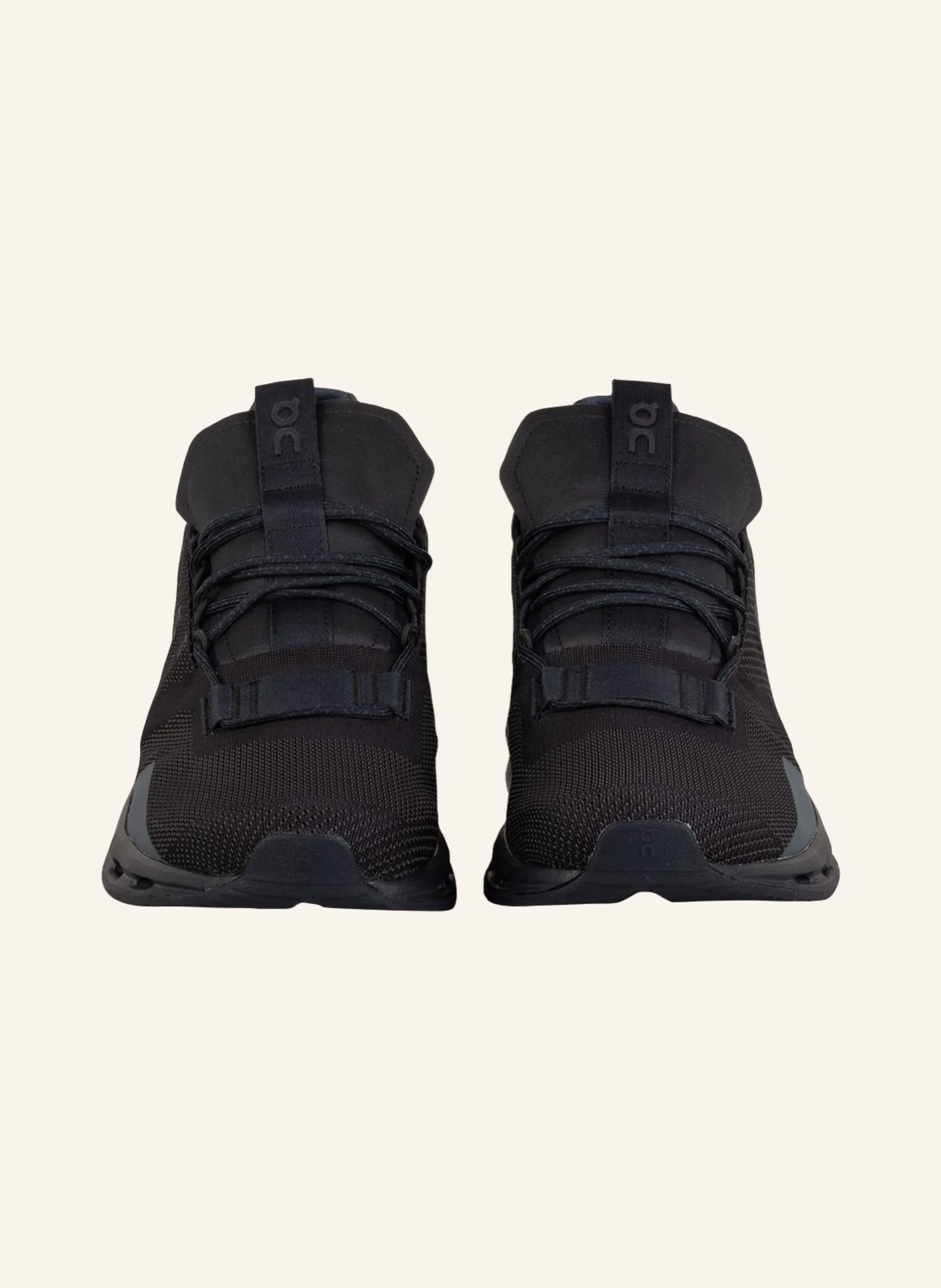 On Sneaker CLOUDNOVA