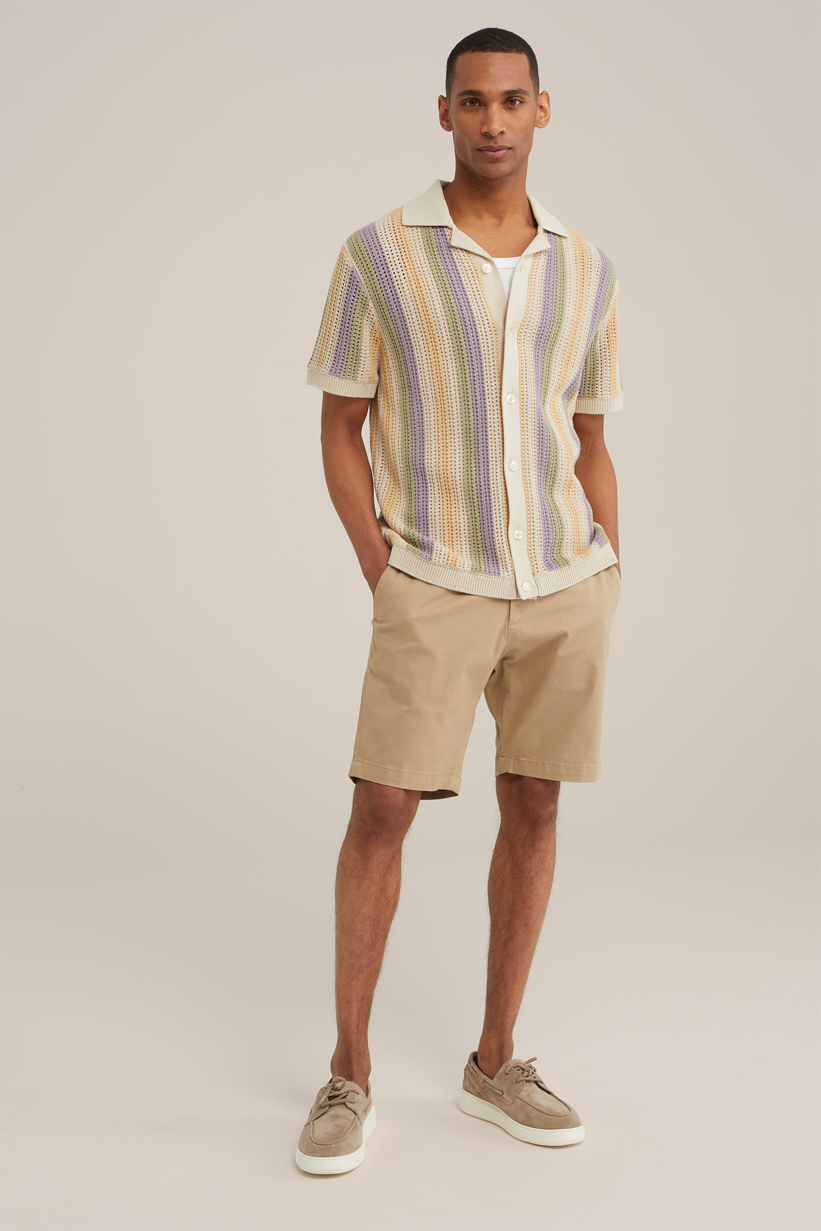 regular fit chinoshort met stretch WE Fashion Beige