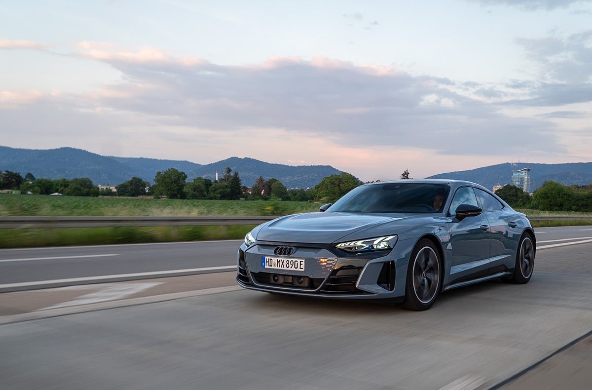Co-Pilot im Audi RS e-tron GT (2 Std.)