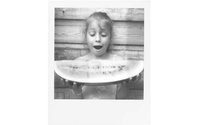 Polaroid Sofortbildkamera »B&W 600 8«