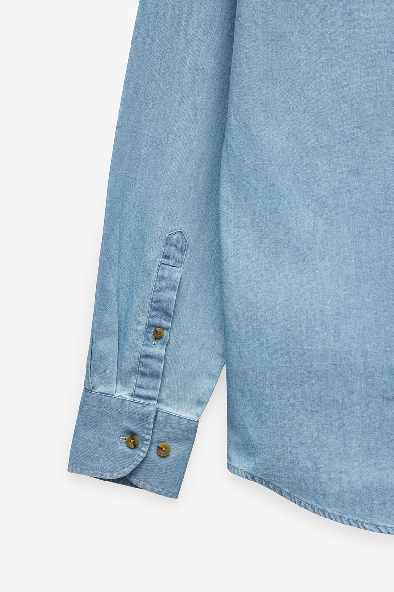 CAMISA SLIM FIT EM GANGA LEVE