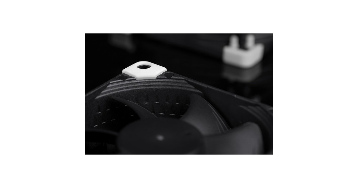 NoctuaNF-A8 PWM chromax.black case fan  (Zwart, 80 x 80 x 25 mm)