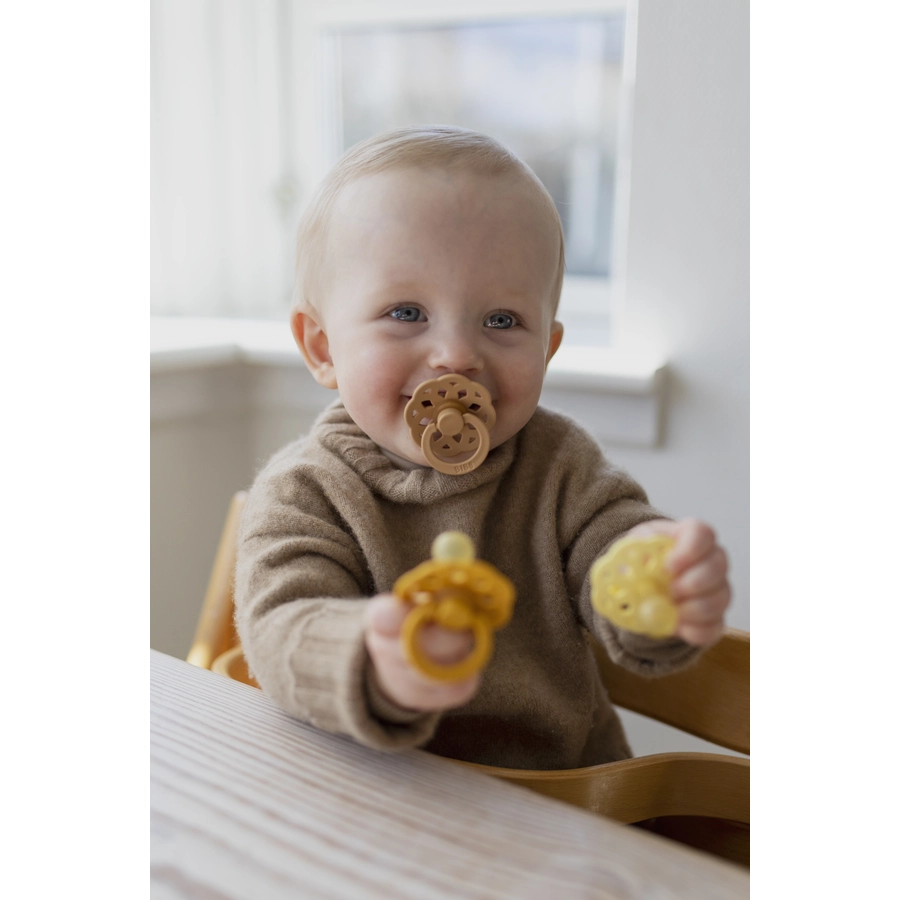 BIBS® Schnuller Boheme 0-6 Monate Sand & Honey Bee 2 Stk.