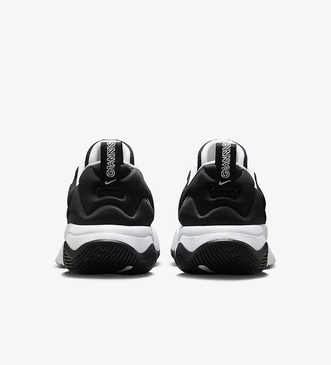 Nike Men Giannis Immortality 3 Basketbalschoenen