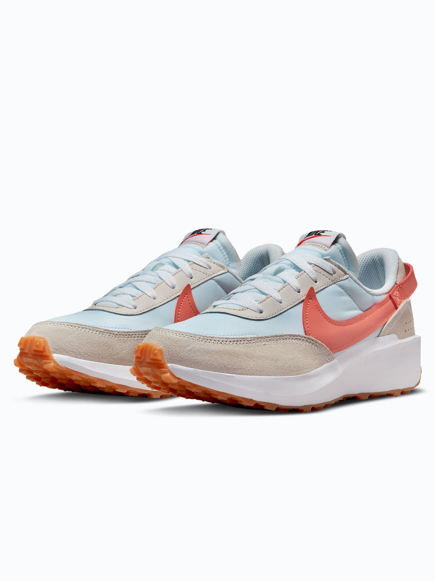 Waffle Debut