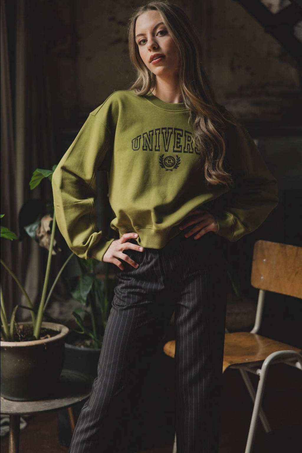 LOOXS sweater met tekst mosgroen