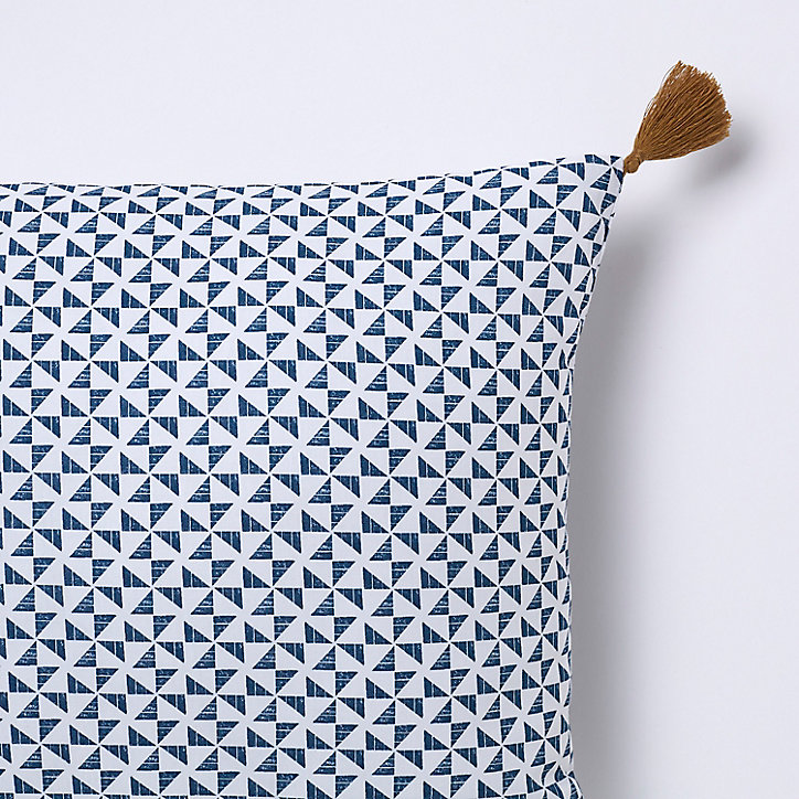 Coussin GoodHome Campton bleu 30 x 50 cm