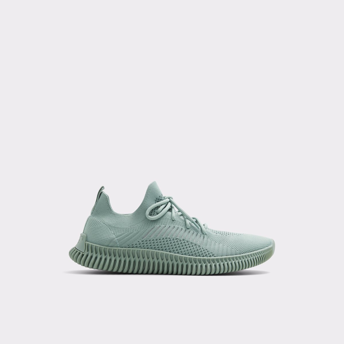 Gilgai Light Green Men Athletic sneakers