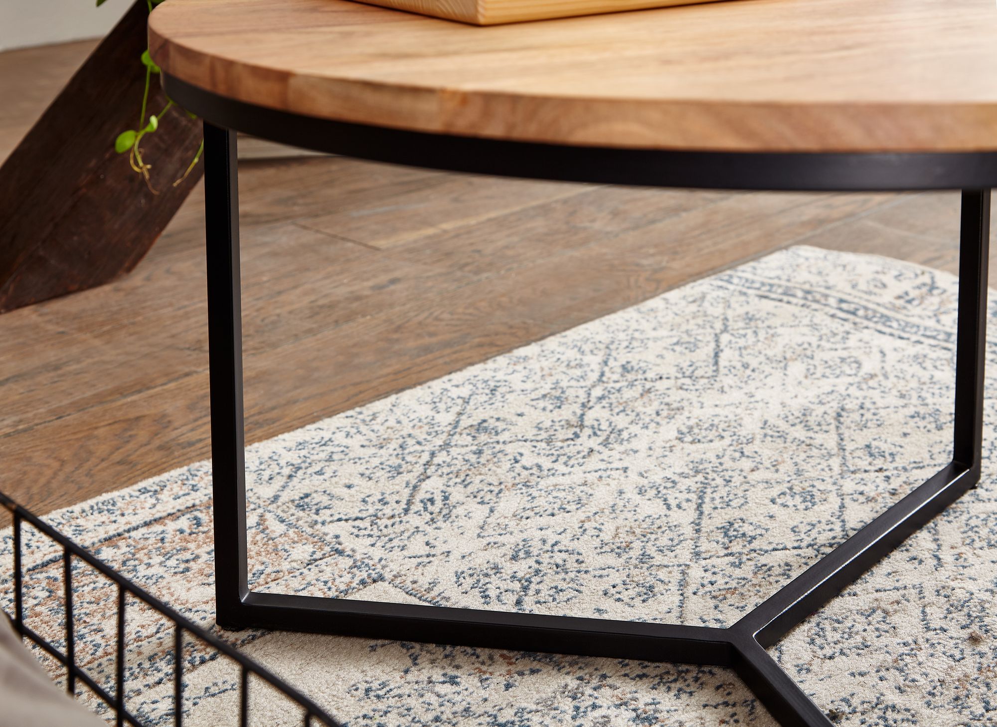 FineBuy Couchtisch Massivholz 60x60x38 cm Wohnzimmertisch Sofatisch Rund Tisch