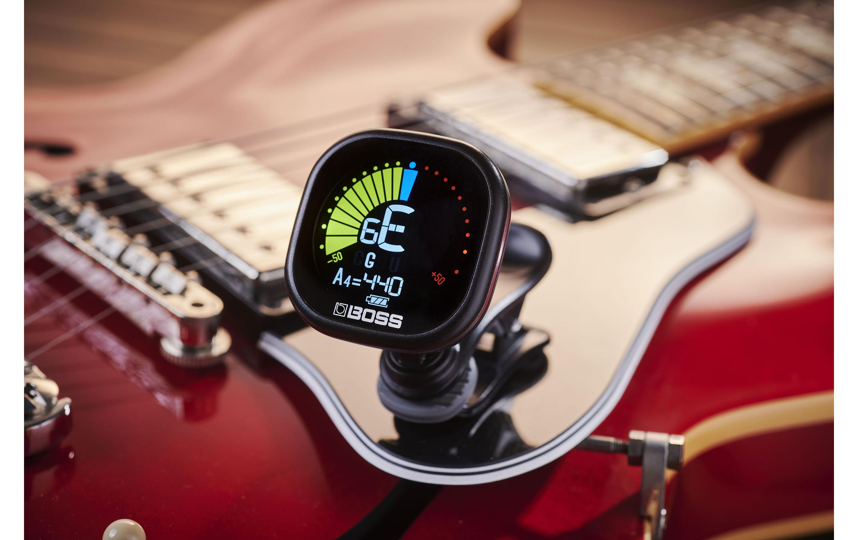 Stimmgerät TU-05Clip-On Tuner mit grossem Farbdisplay