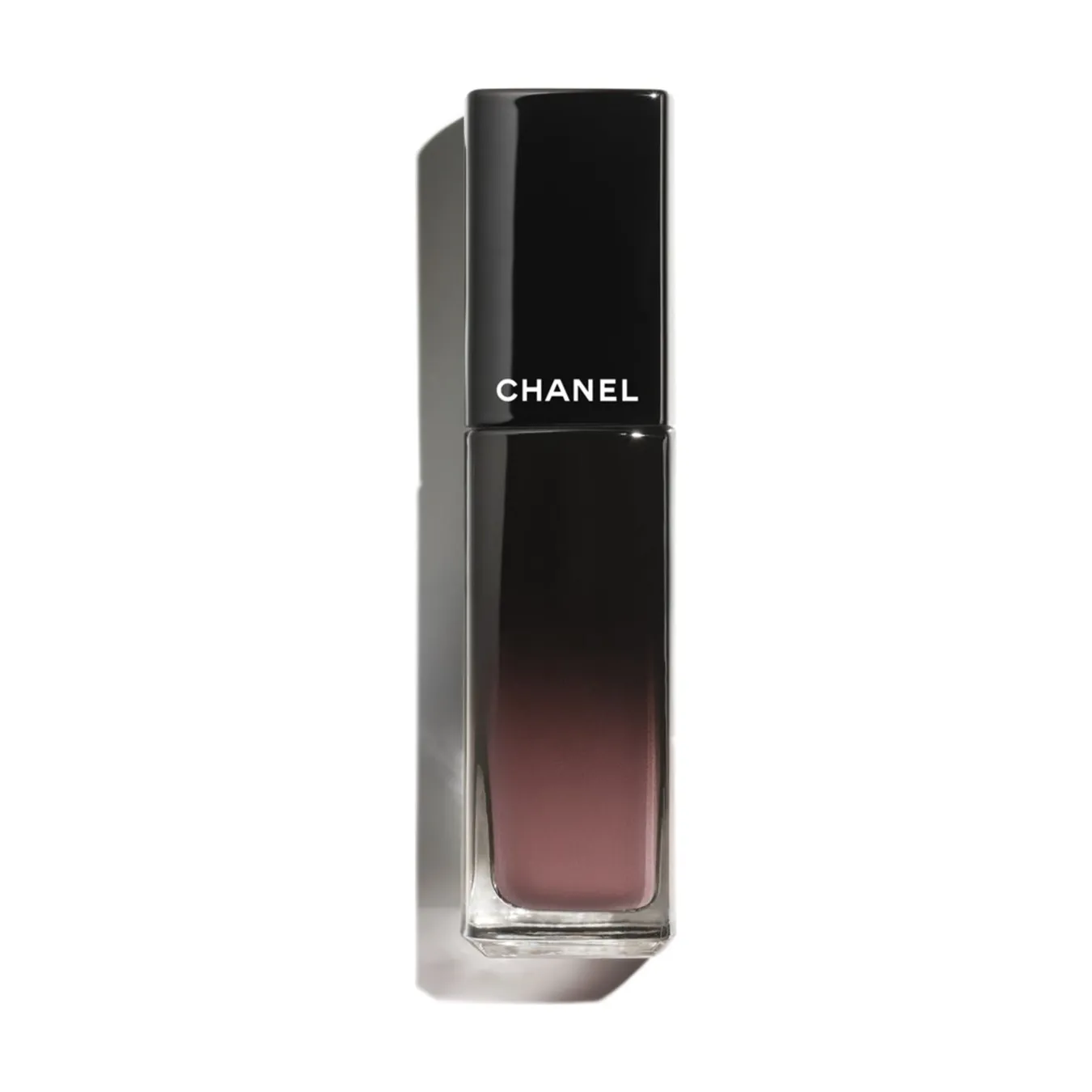 CHANEL ROUGE ALLURE LAQUE Le rouge liquide brillant ultra tenueStill 62