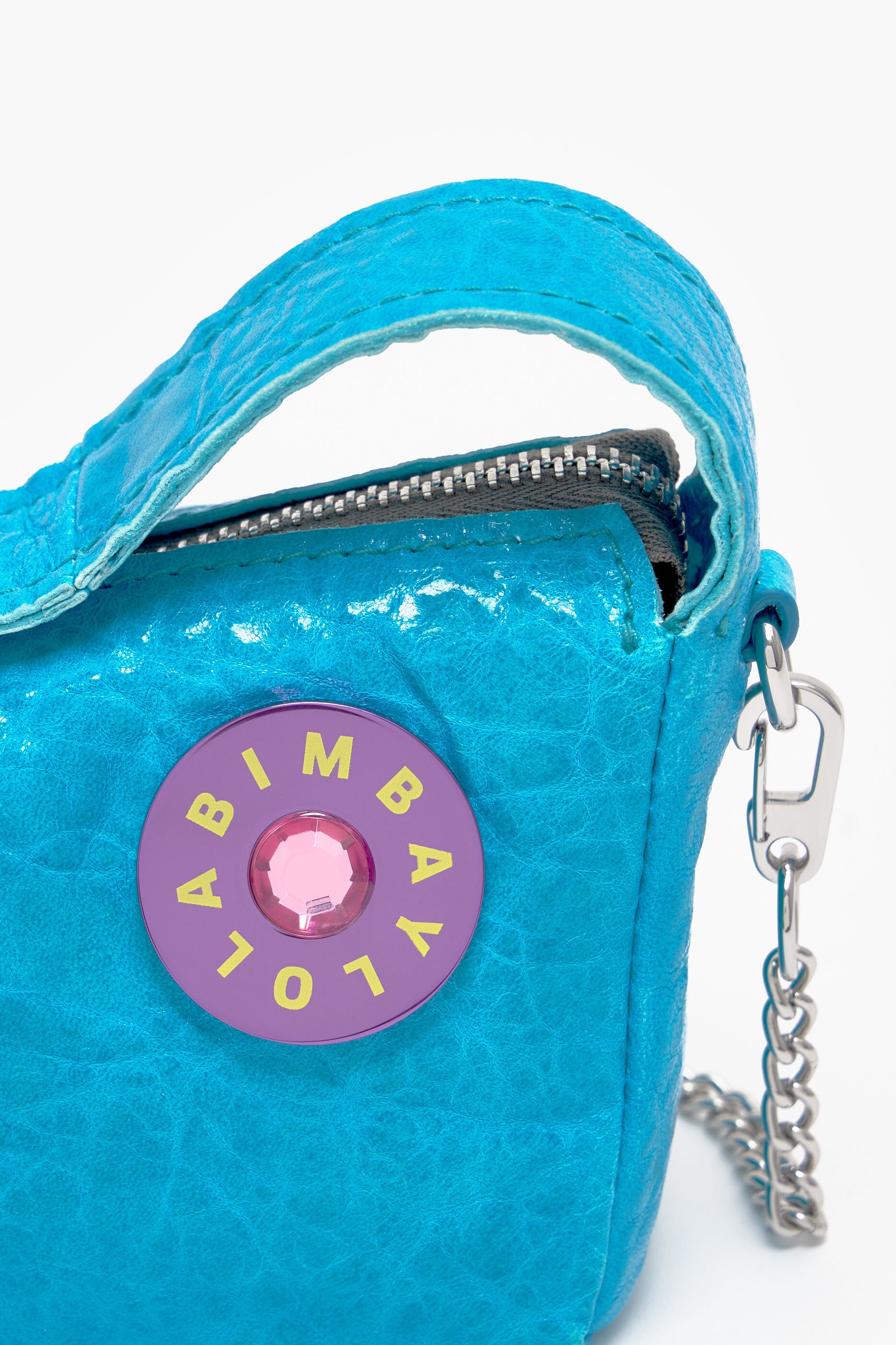 Bolsa hobo tamanho XS em couro resistente à água.