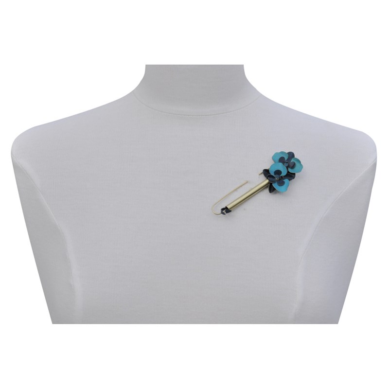 Broche Laiton Tube et Orchidées en Cuir