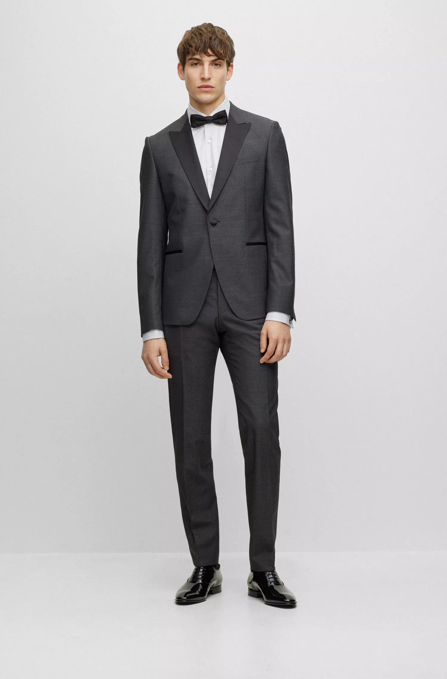 Sapatos Oxford BOSS em couro preto com forro de couro.