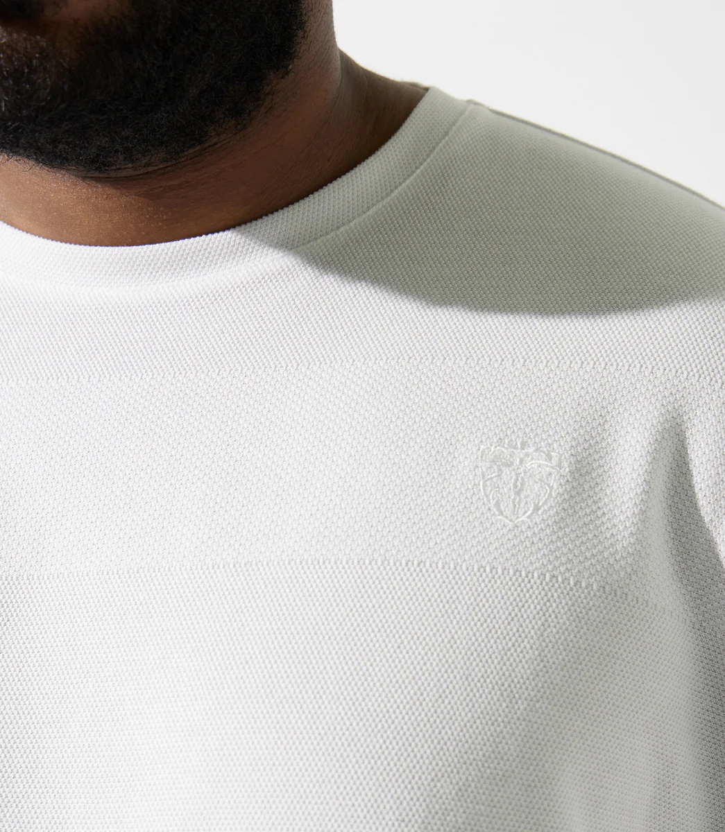 T-shirt uni avec logo brodé écru GIOVANYBT