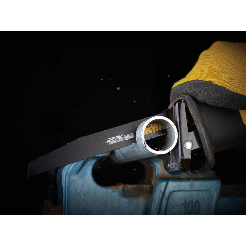 Lame de scie sabre DEWALT BiM 2X Long Life pour la coupe du métal - Profondeur
