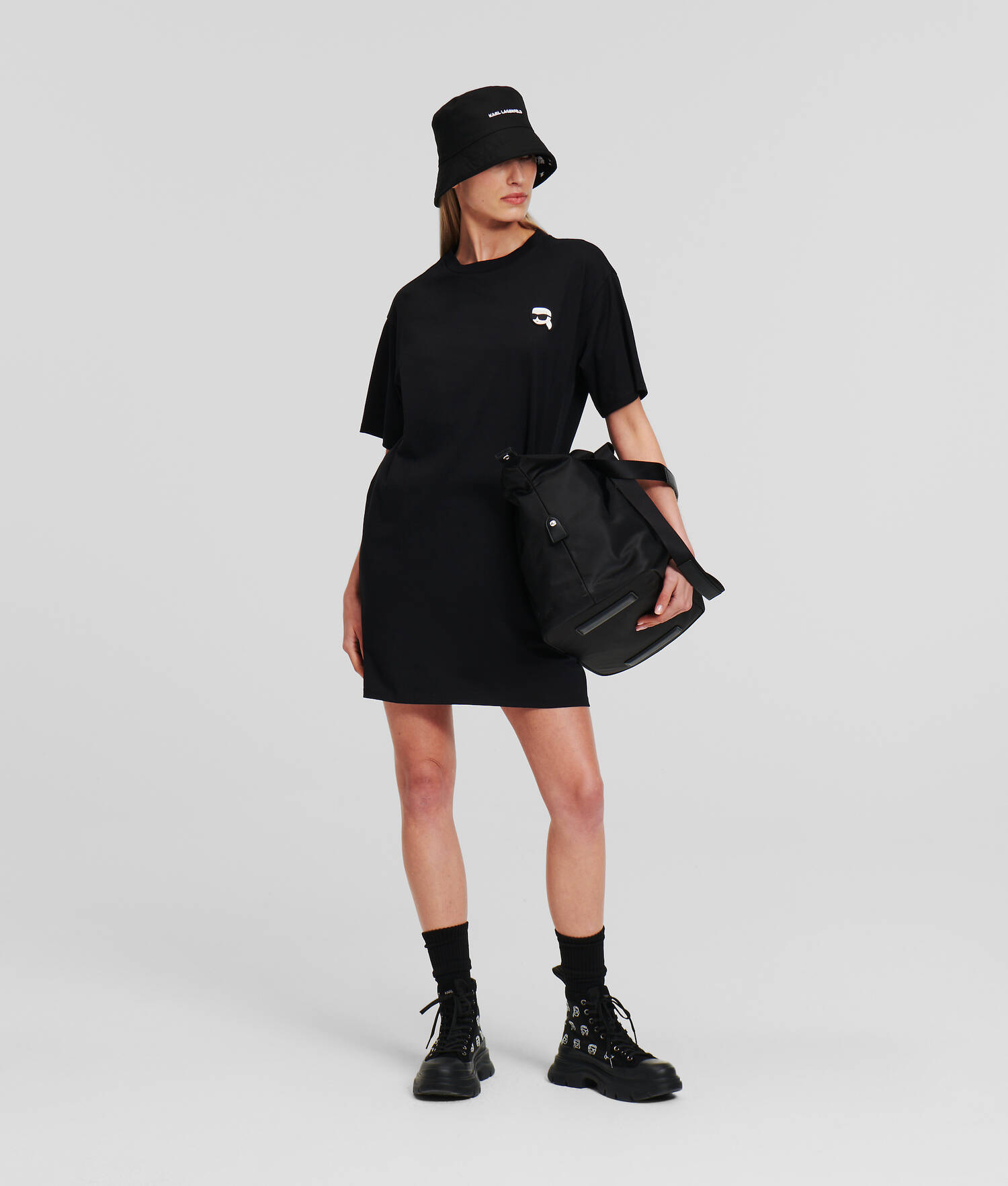 ROBE T-SHIRT K/IKONIK